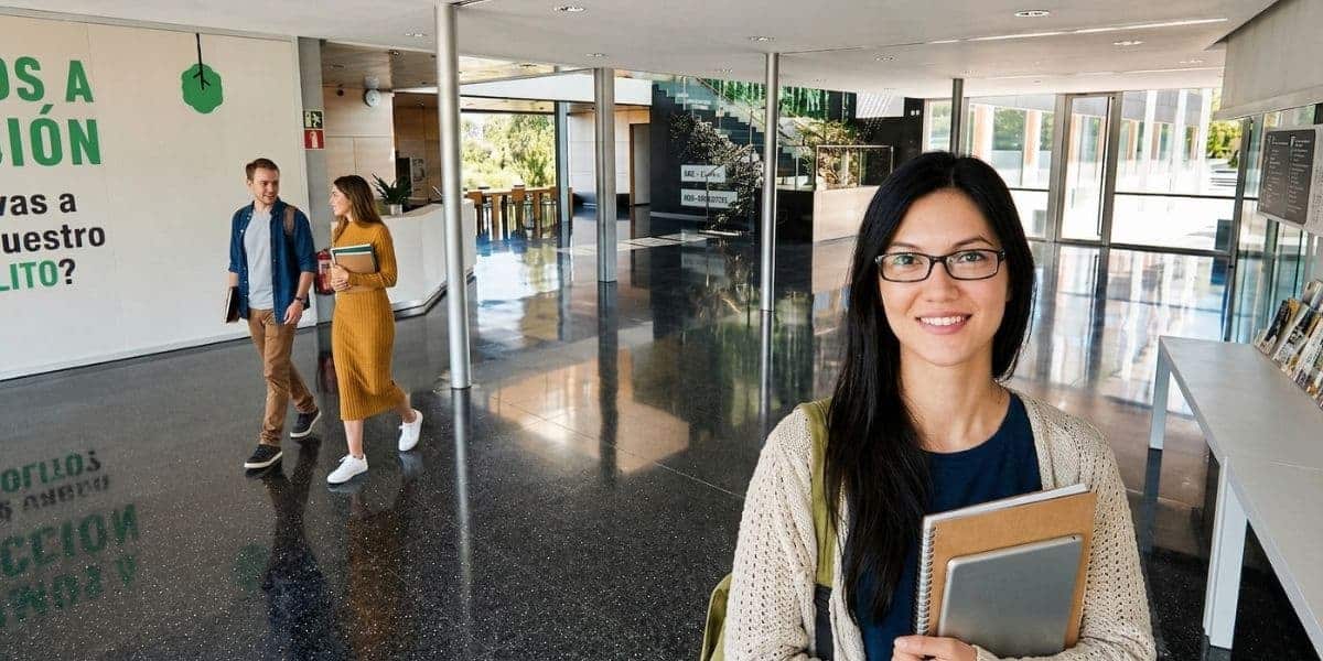 Carrera sin selectividad